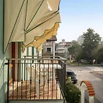 Apartment For Tourist Use *